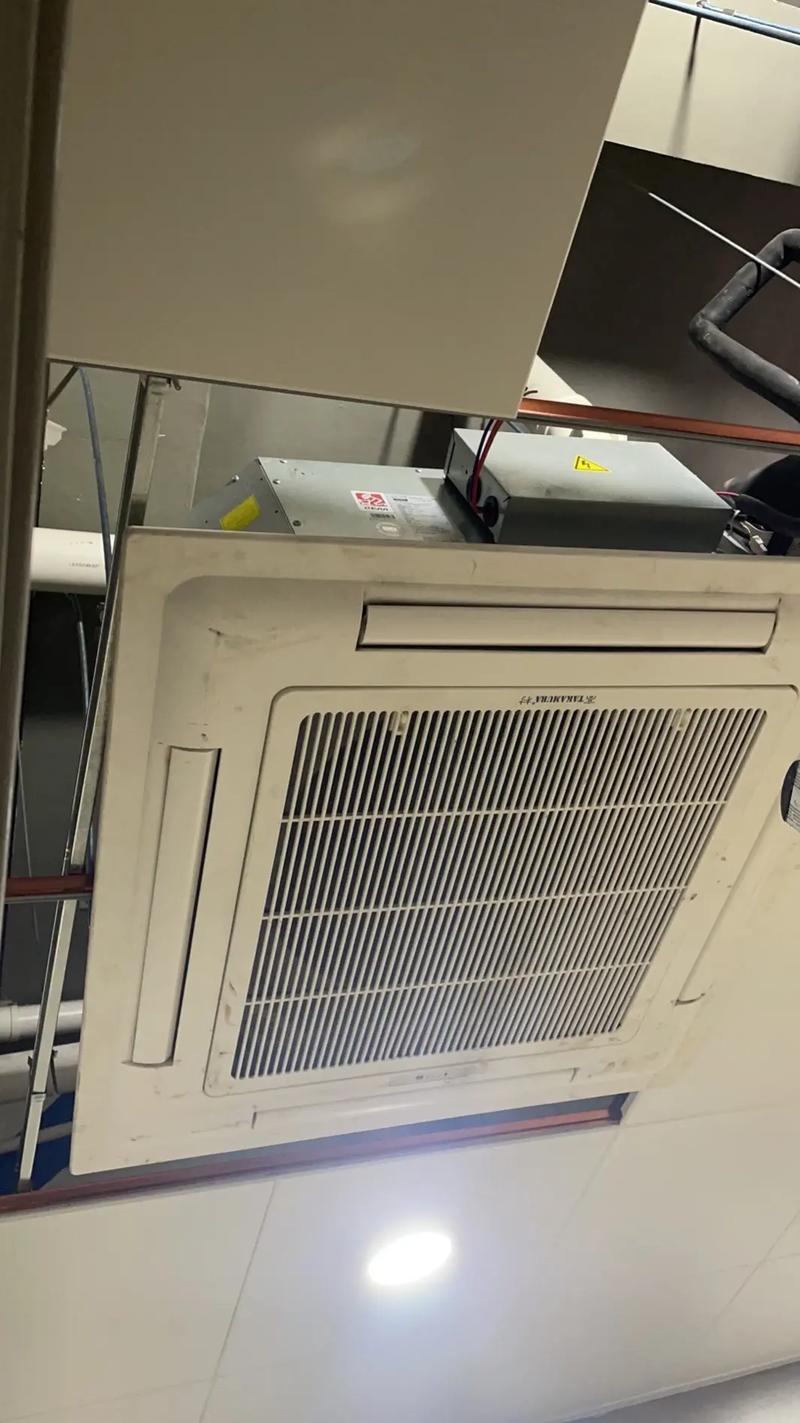 专业的二空调,给你较理想的回收价格 专业的二空调,给你较理想的回收价格