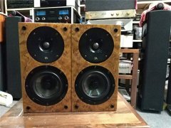 大量回收年底处理的旧音响功放调音台废电器